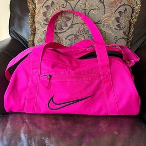 Nike hot pink duffle bag